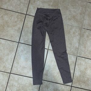 BuffBunny leggingsgs size small